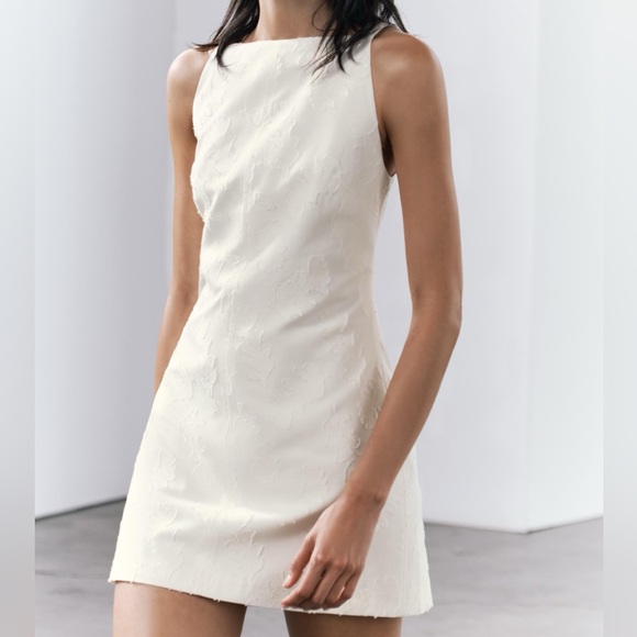 Zara Dresses & Skirts - Zara Jacquared Dress, Halter, Cream, size small